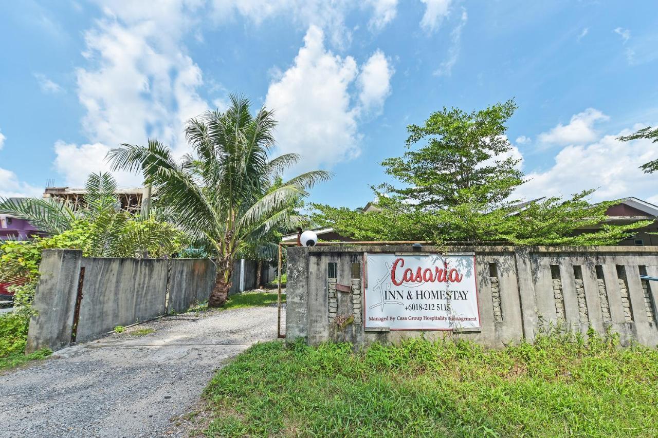 Oyo 90596 Casaria Inn Paka Exterior photo